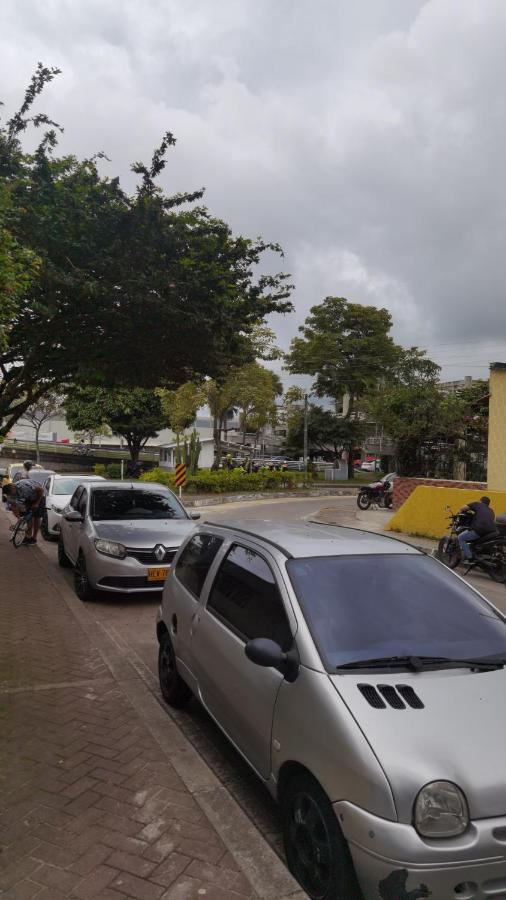 Edificio Niza80 Ibague, Acceso Digital Cerca Parque Deportivo Hotel Exterior foto
